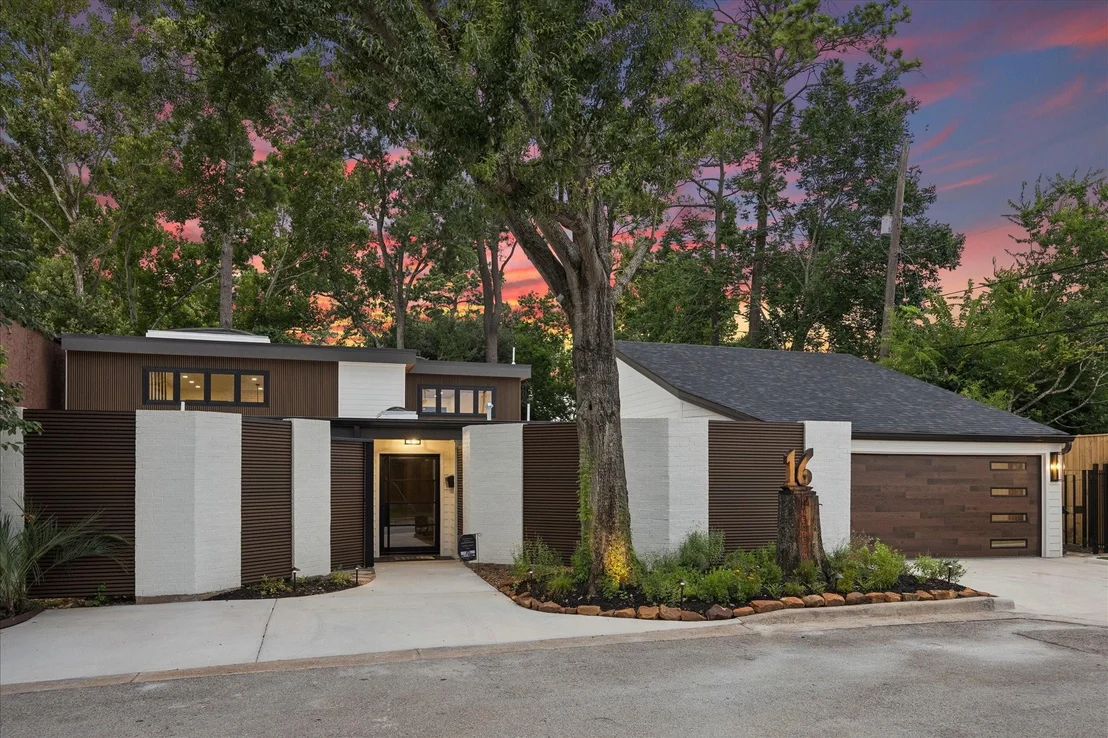 Photo of 16 Pine Creek Lane