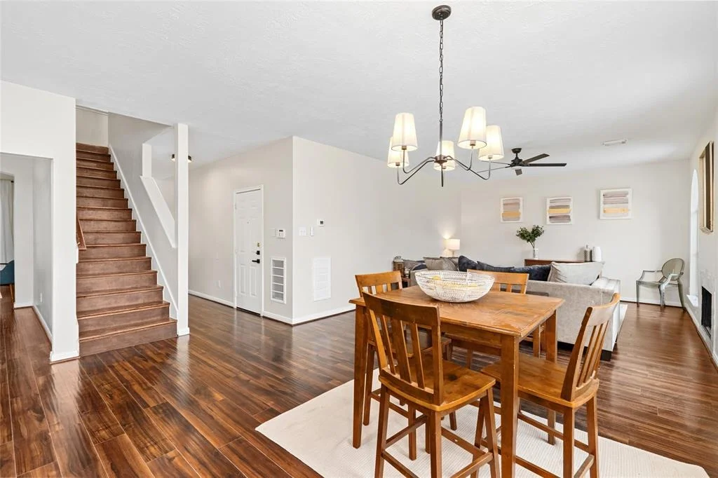 Photo of 20235 Black Canyon Drive