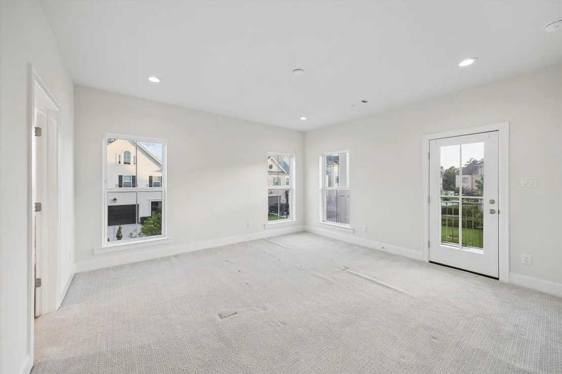 Photo of 25233 Liberty Mill Drive