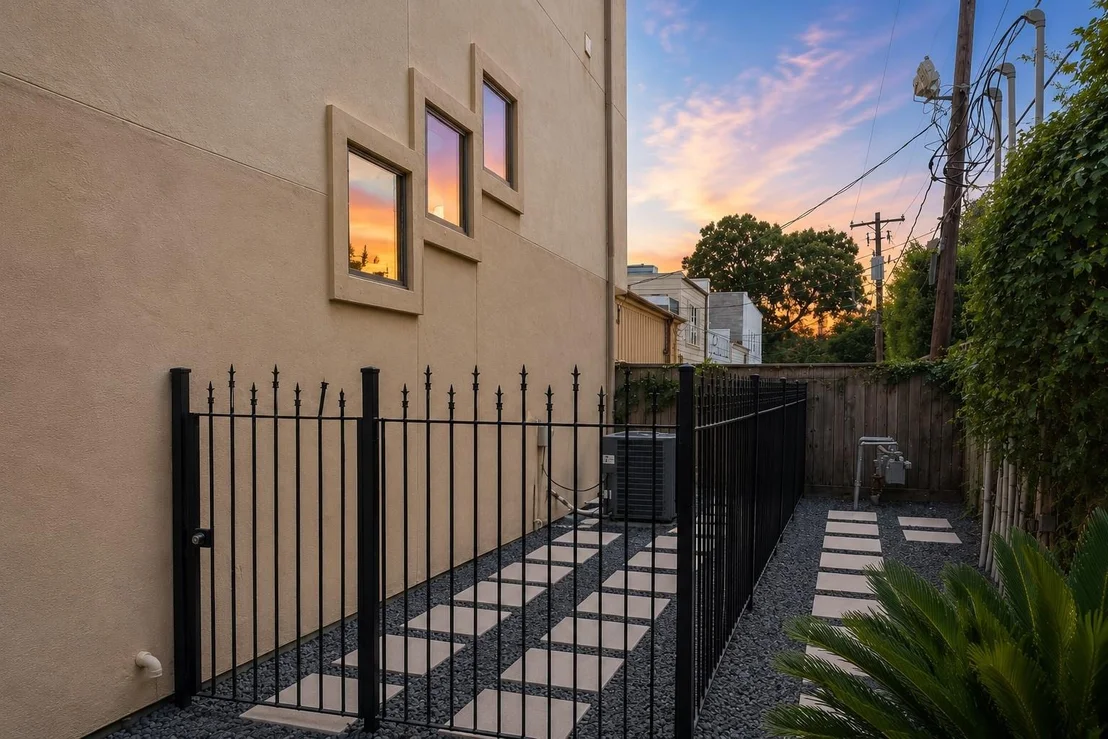 Photo of 5459 John Dreaper Drive