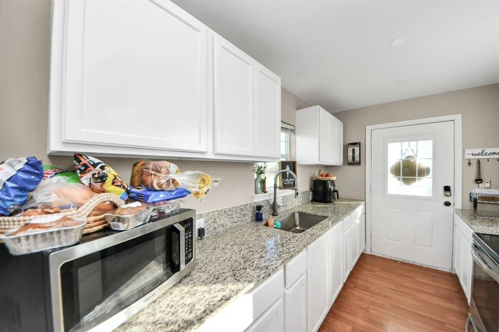 Photo of 906 Misty Way Drive