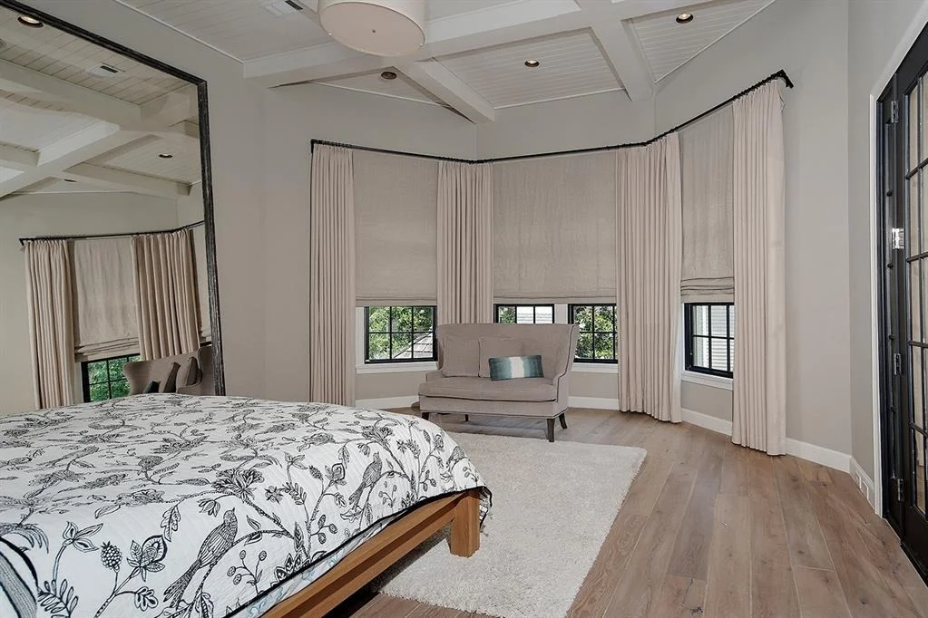 Photo of 46 E Bay Boulevard