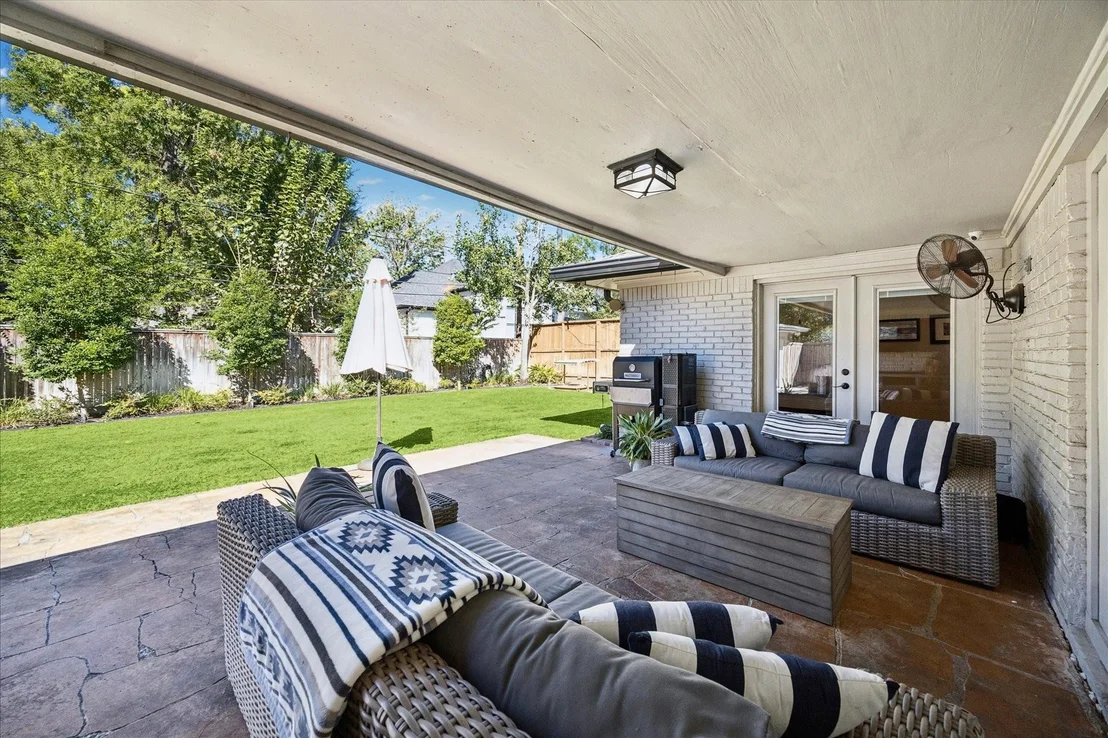 Photo of 14114 River Forest Drive