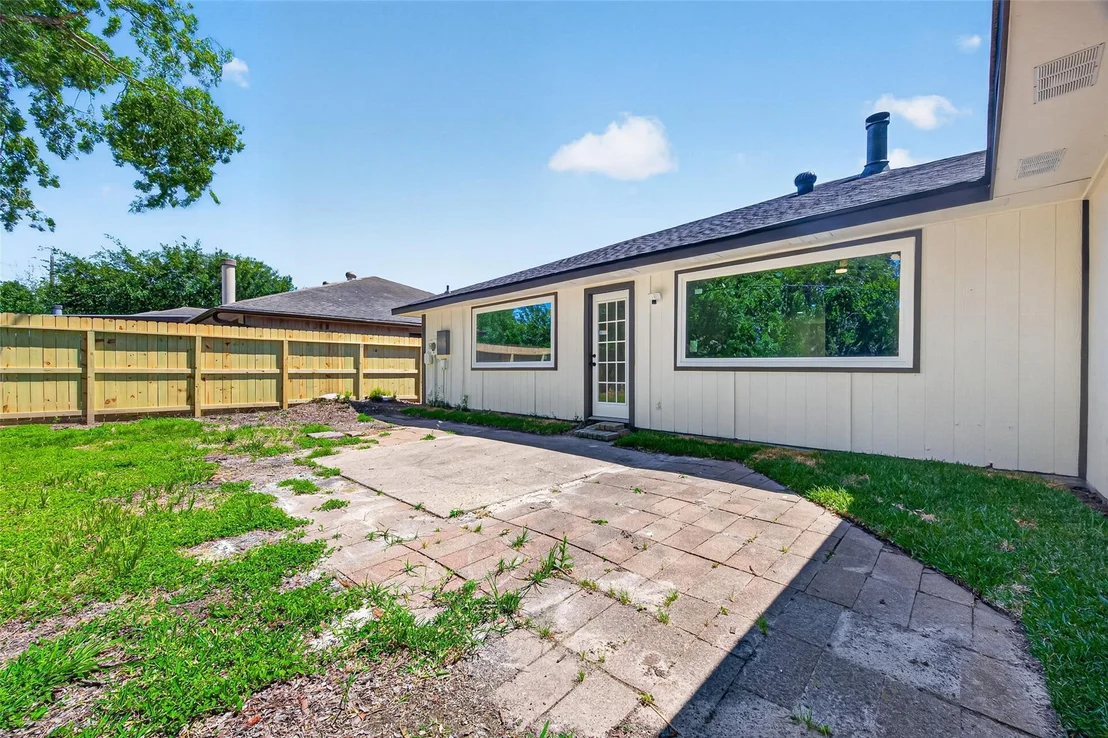 Photo of 3418 Luton Park Drive