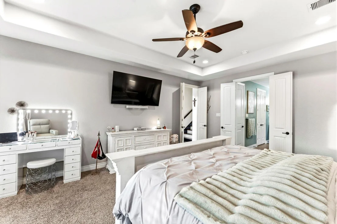Photo of 902 Holly Chapple Drive