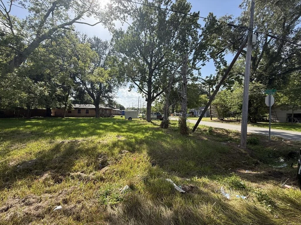 Photo of 2015 Toledo Street