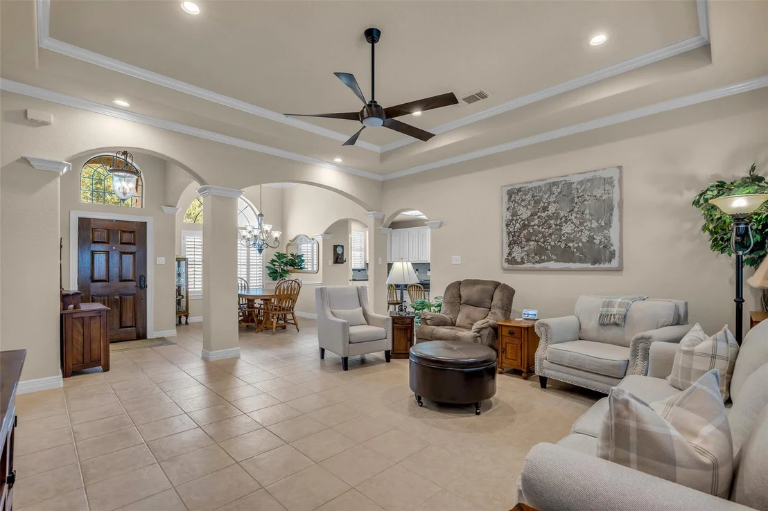Photo of 1813 Mesa Verde Drive