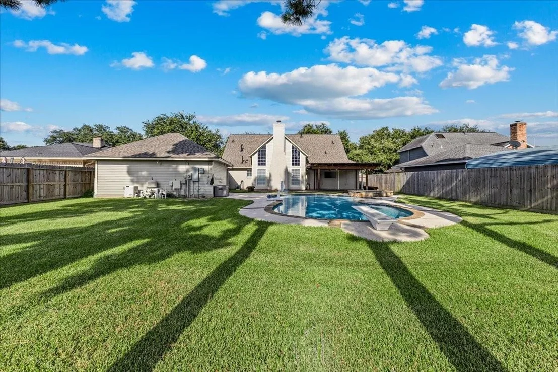 Photo of 2318 Killarney Lane