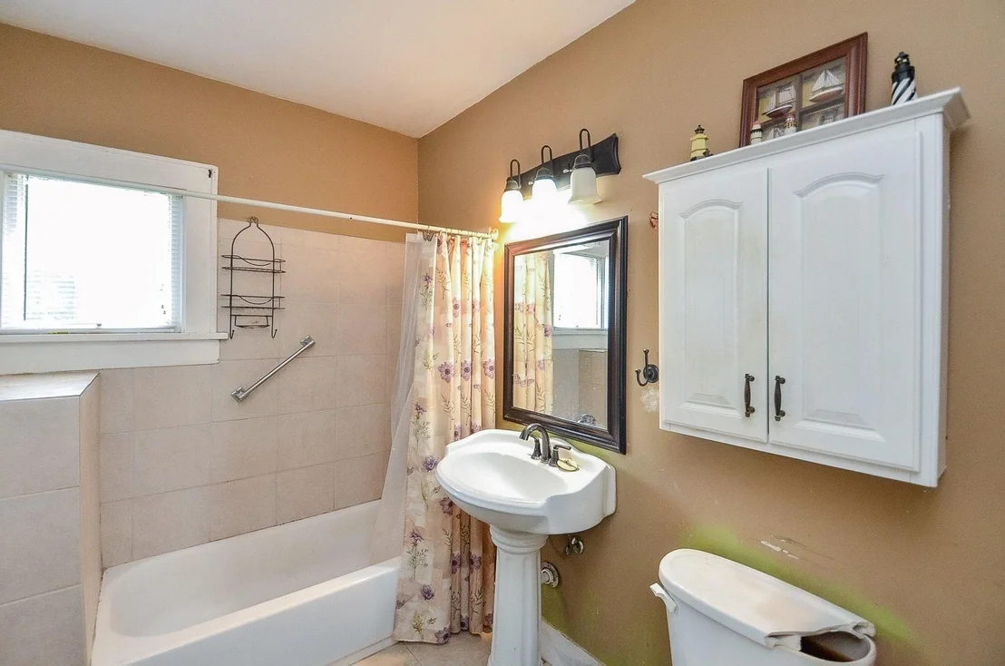 Photo of 8511 Findlay Street