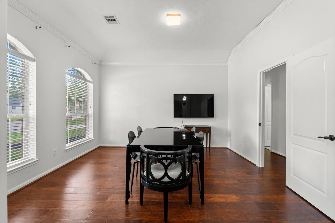 Photo of 6531 Glenhill Drive