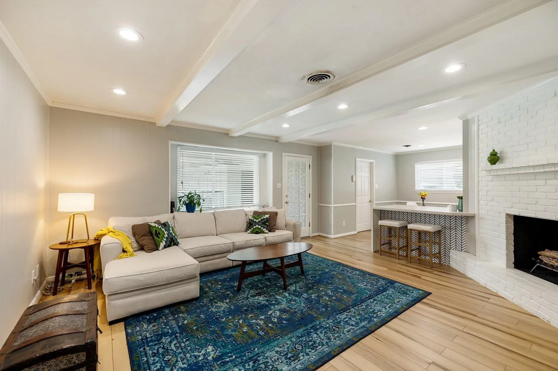 Photo of 4411 Deer Lodge Drive