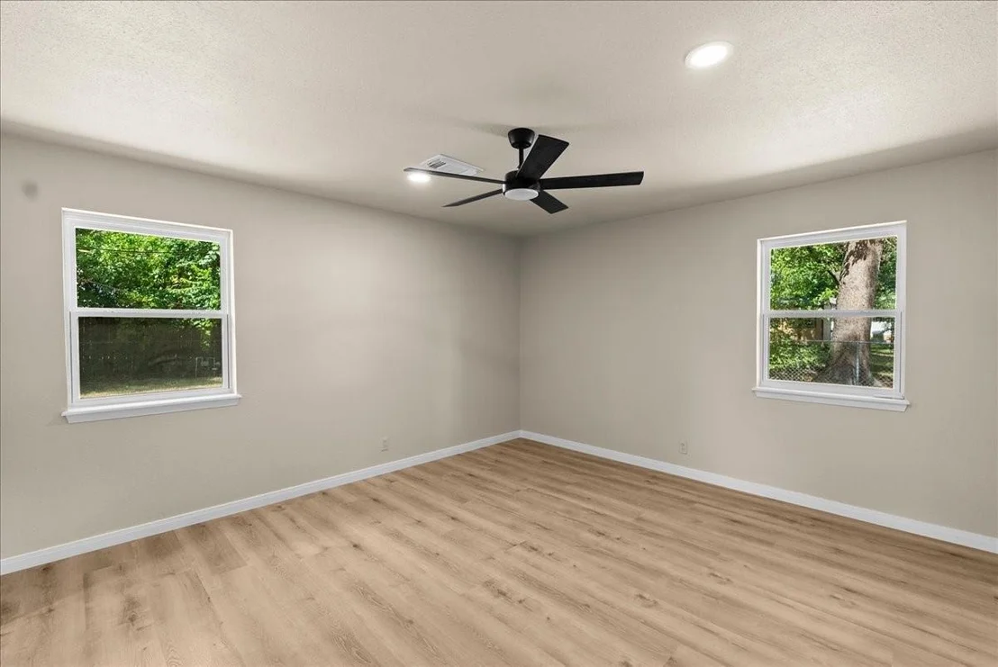 Photo of 5142 Mockingbird Lane