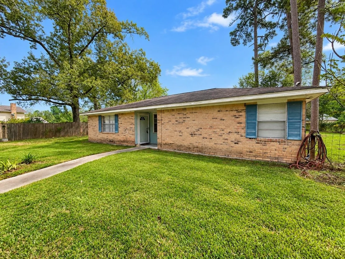 Photo of 25708 W Forest Circle Lane