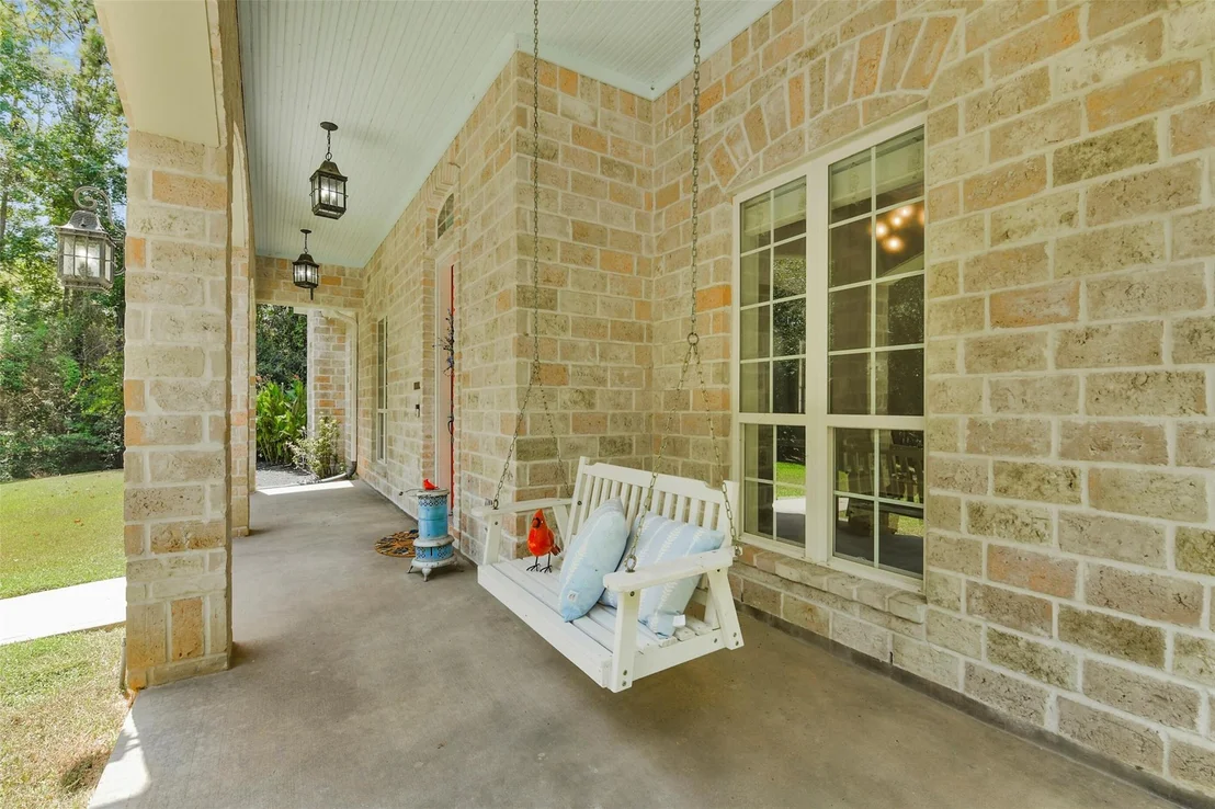 Photo of 4046 Highland Pass