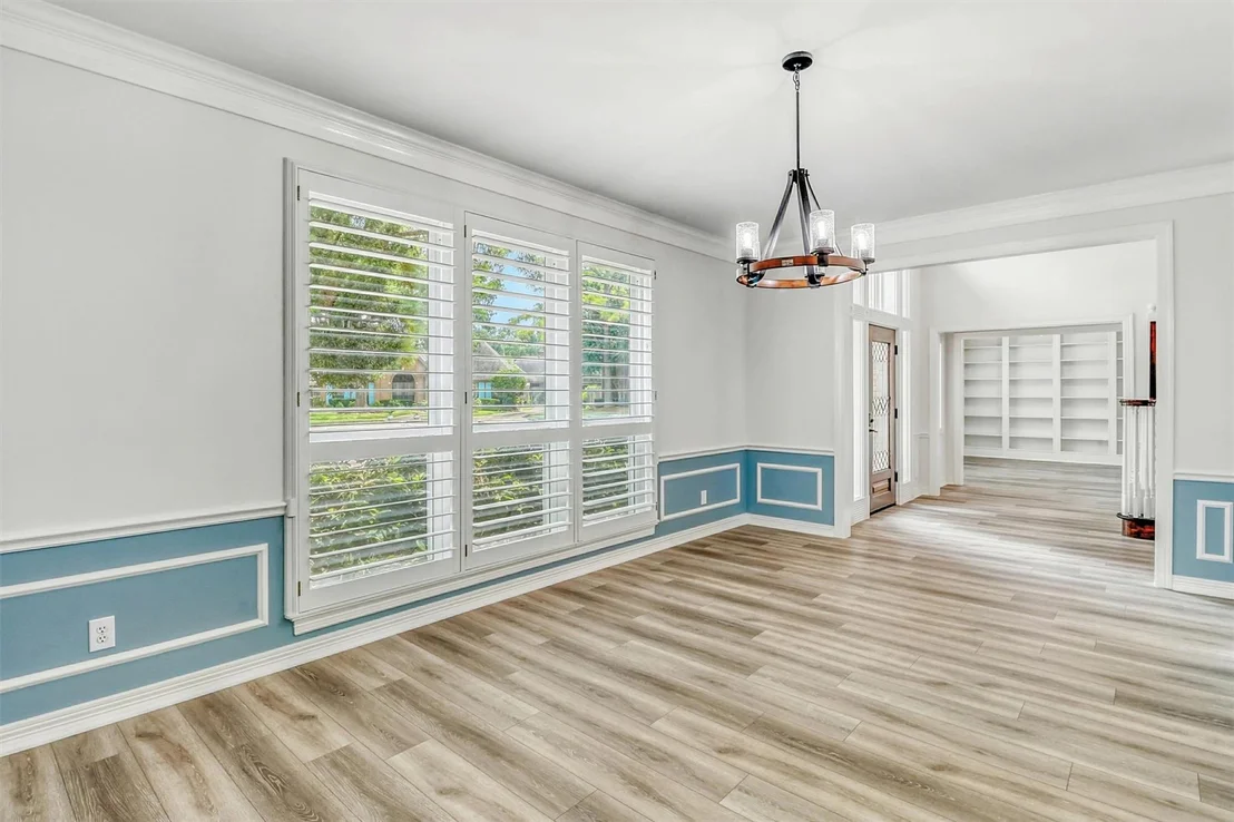 Photo of 24818 Lakebriar Drive