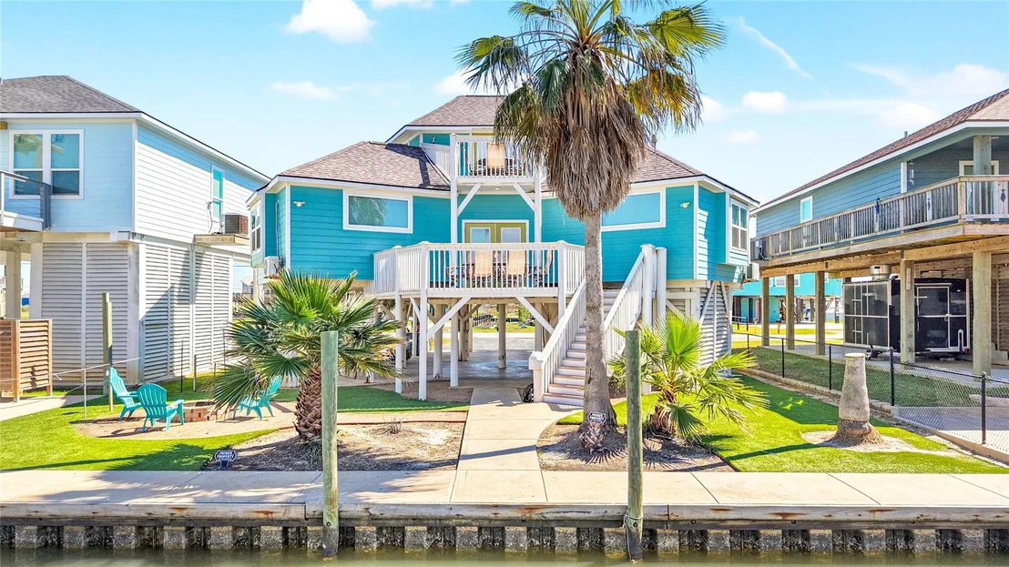 Photo of 319 Pompano Lane