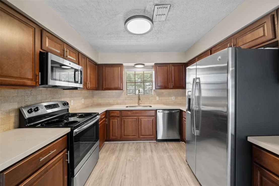 Photo of 5826 Spruce Forest Drive