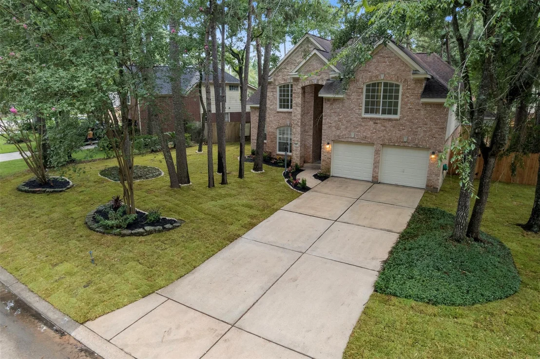Photo of 55 Terraglen Dr