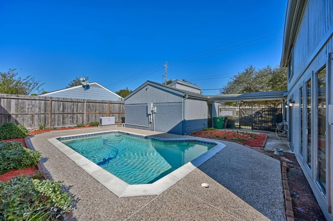 Photo of 11502 Bellerive Drive