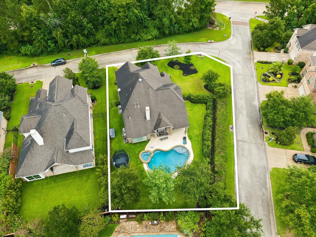 Photo of 18 Blue Bungalow Drive