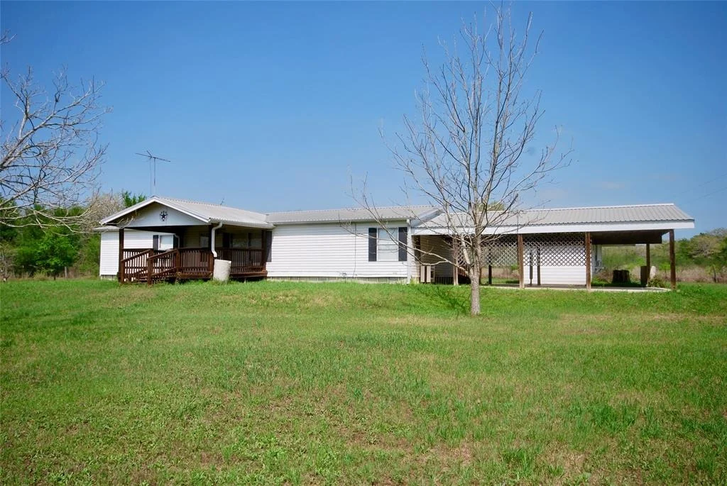 Photo of 1801 County Road 381