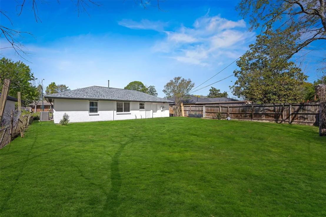 Photo of 1905 Concord Road