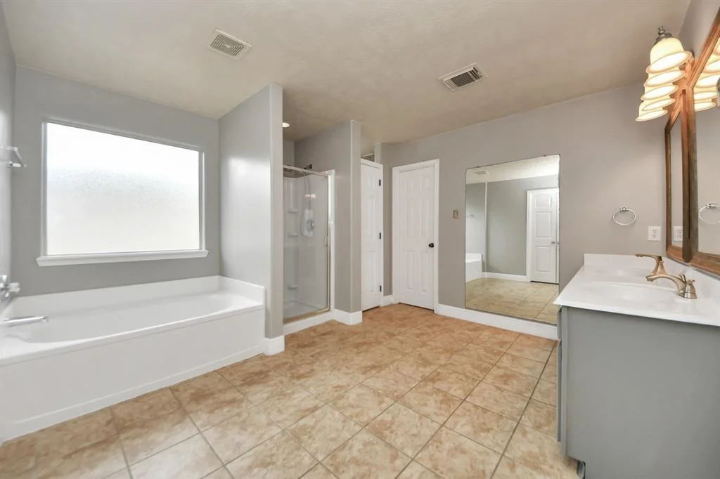 Photo of 2515 Knoll Shadows Lane