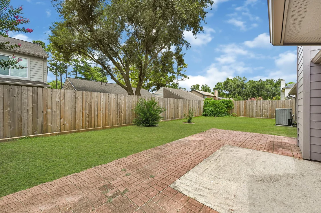 Photo of 8818 Driftstone Drive