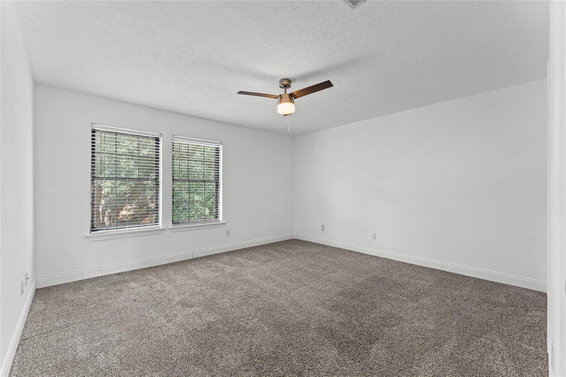 Photo of 15819 Maple Manor Drive