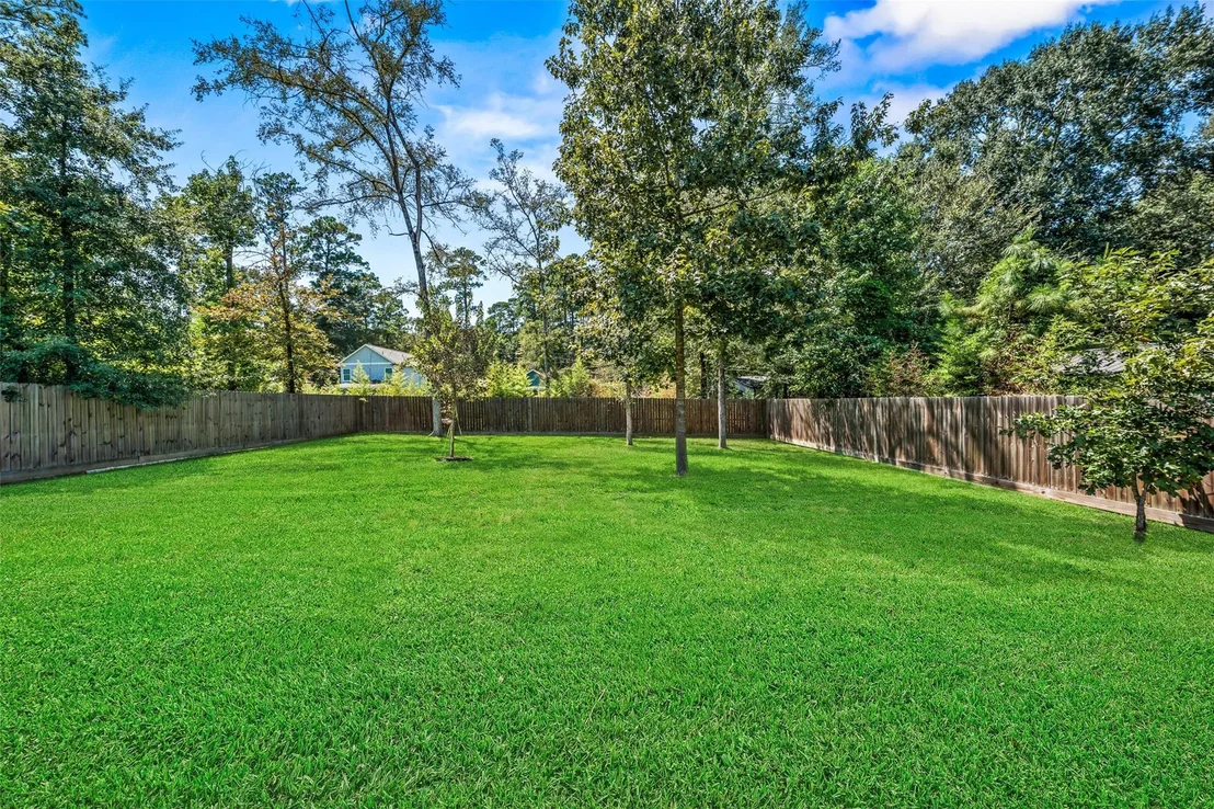 Photo of 15843 Oak Drive