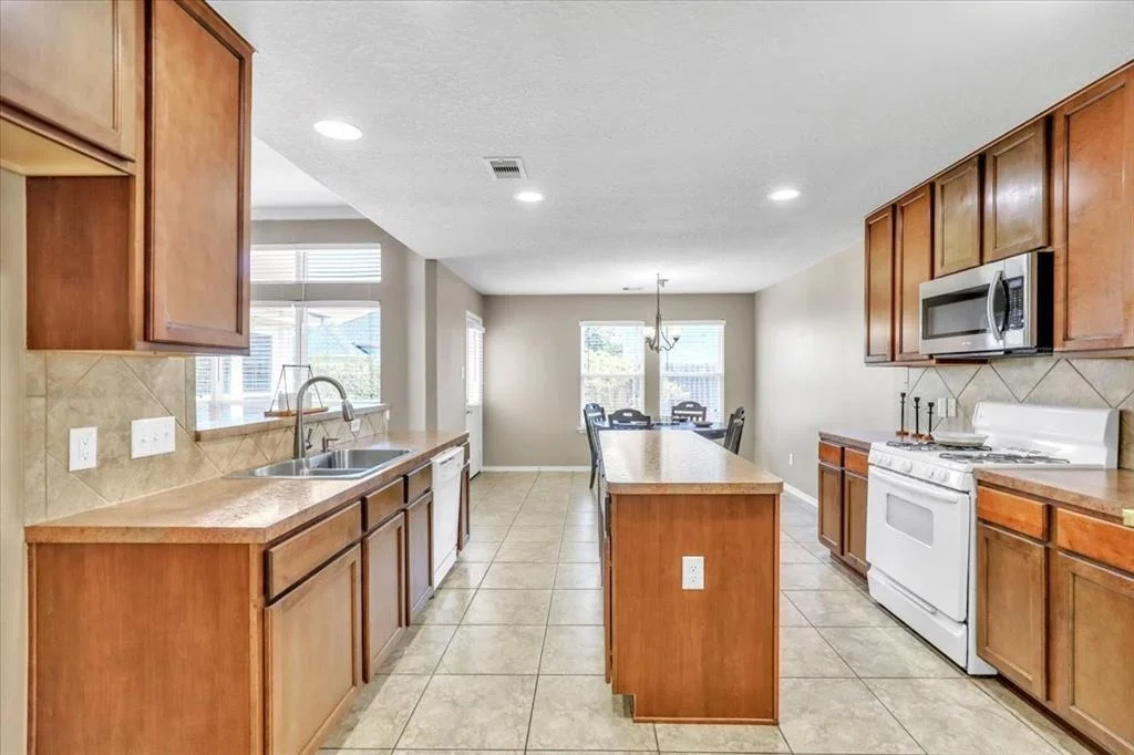 Photo of 4914 Hackamore Brook Court