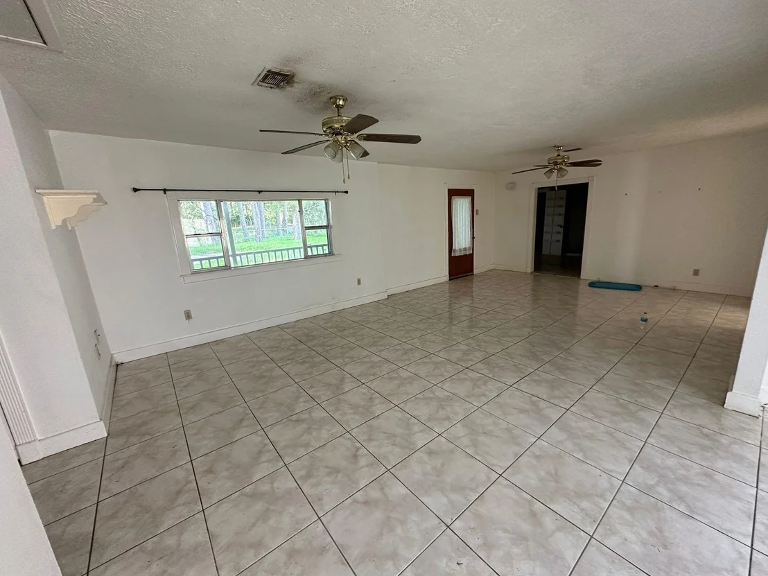 Photo of 377 Hostetter Road