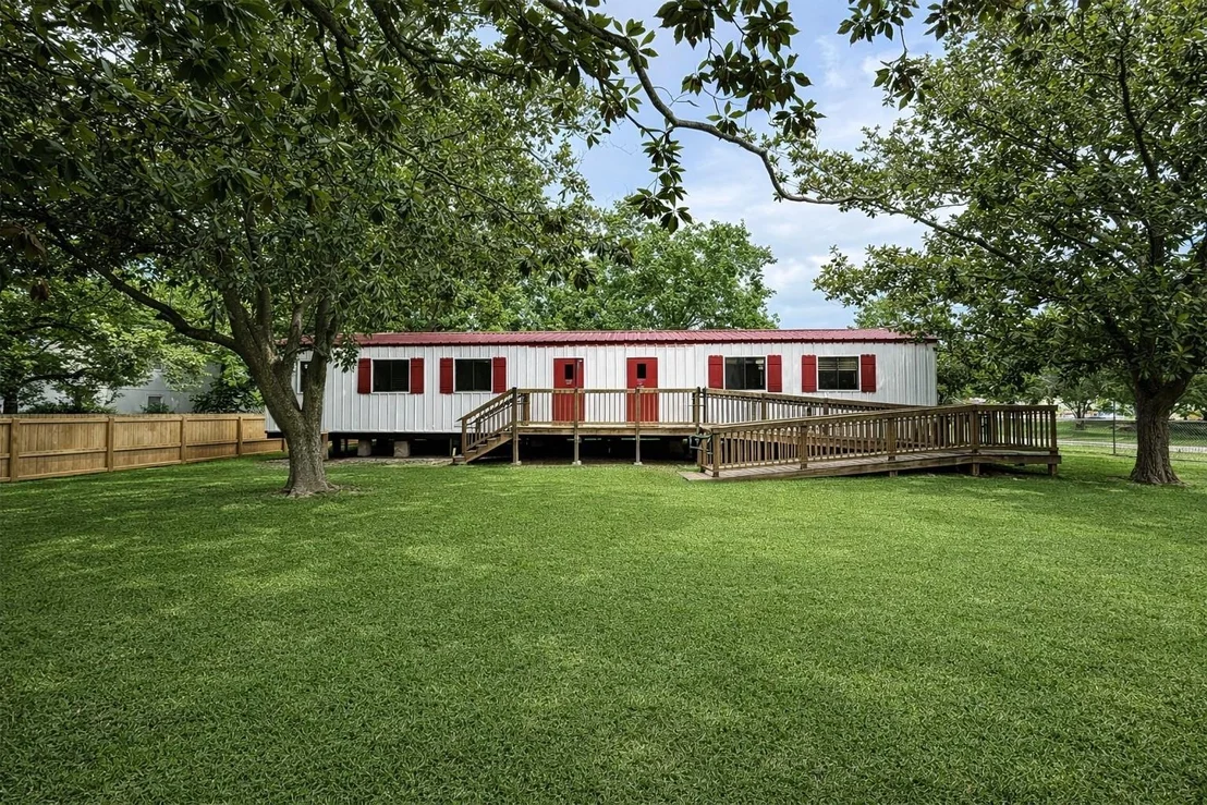 Photo of 817 Walnut