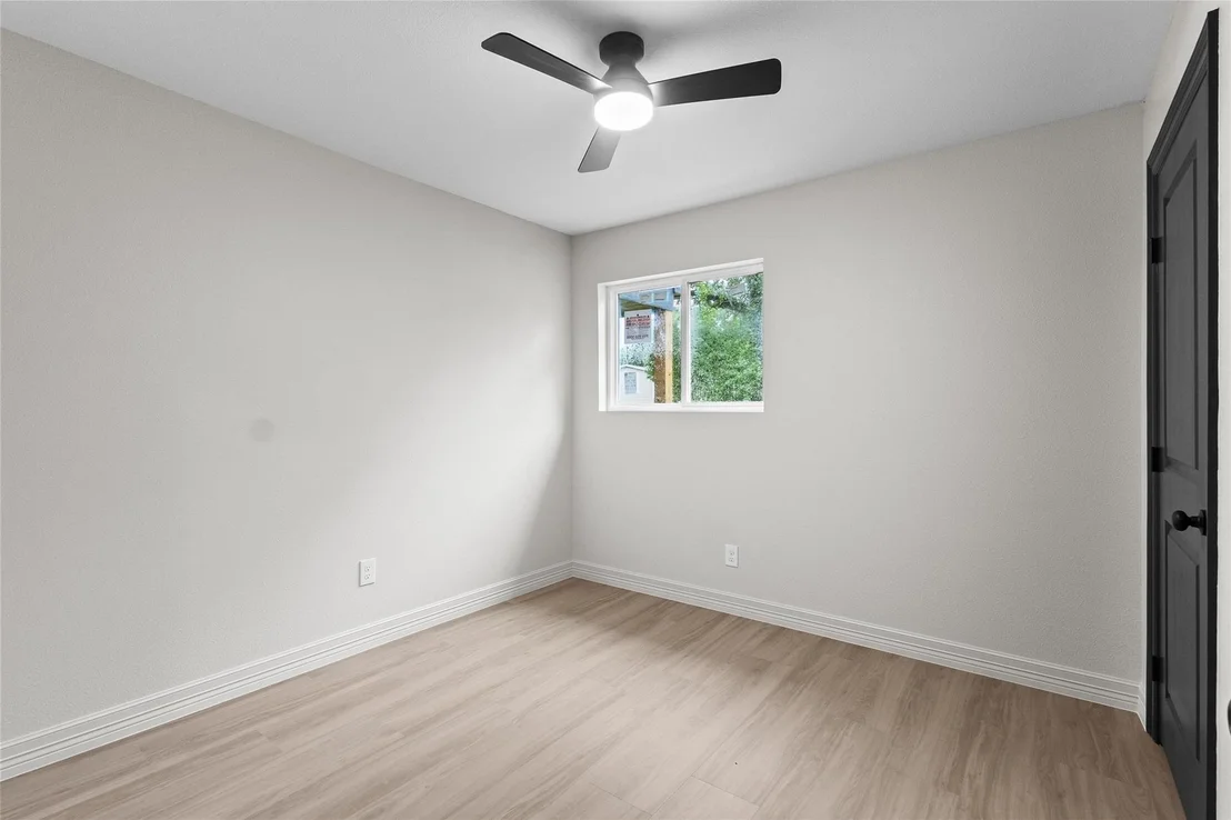 Photo of 170 Maple Street