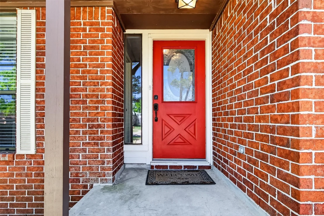 Photo of 1015 Oak Leaf Street