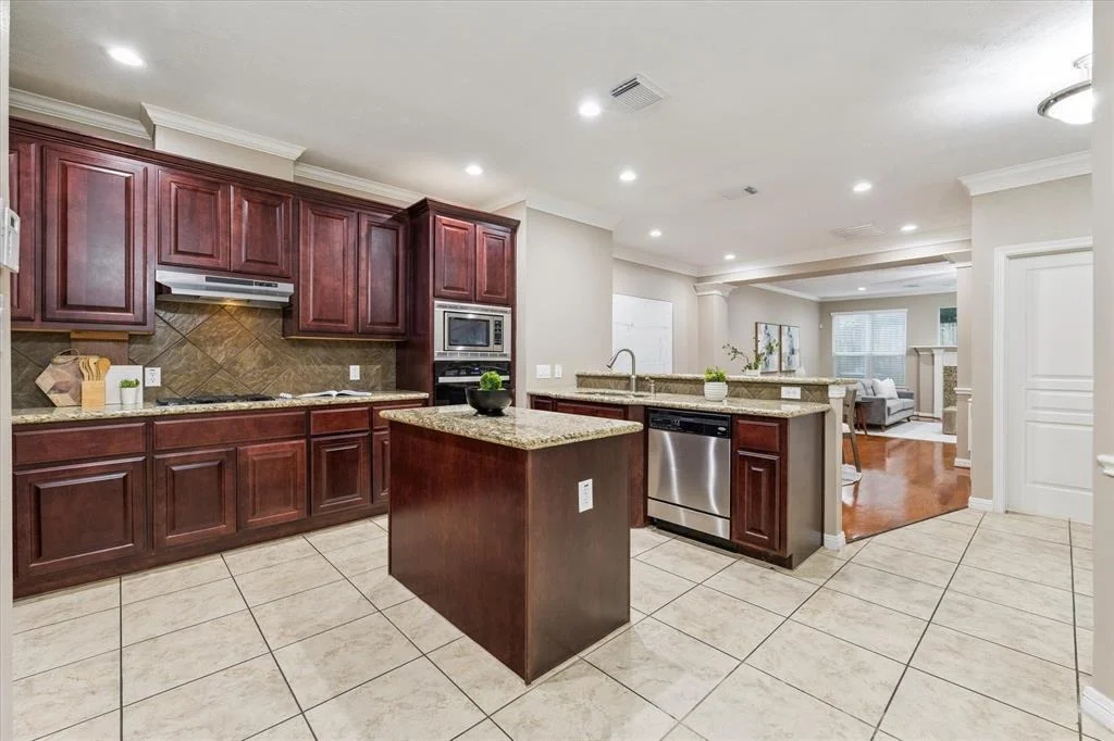 Photo of 1339 Ella Place