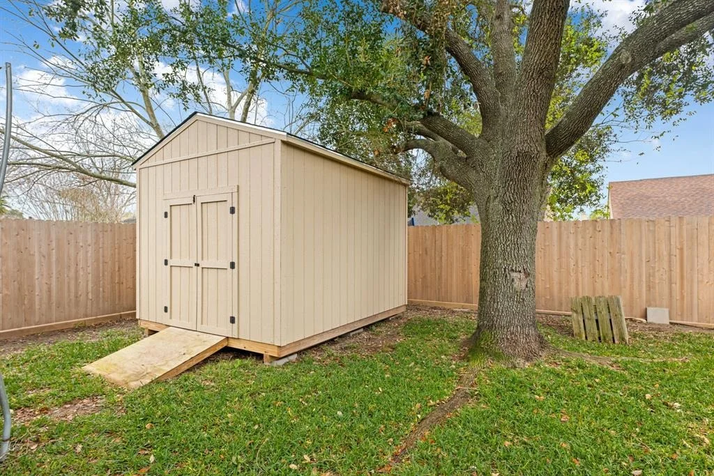 Photo of 13519 Bridgepath Cove