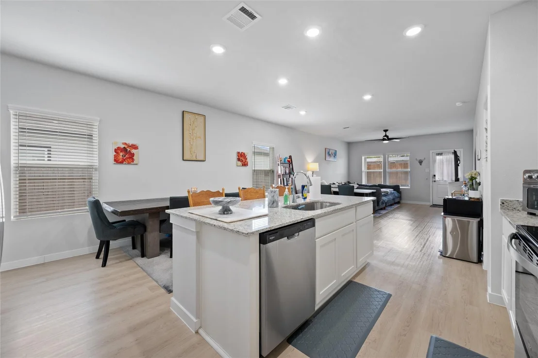 Photo of 17832 Lionheart Road