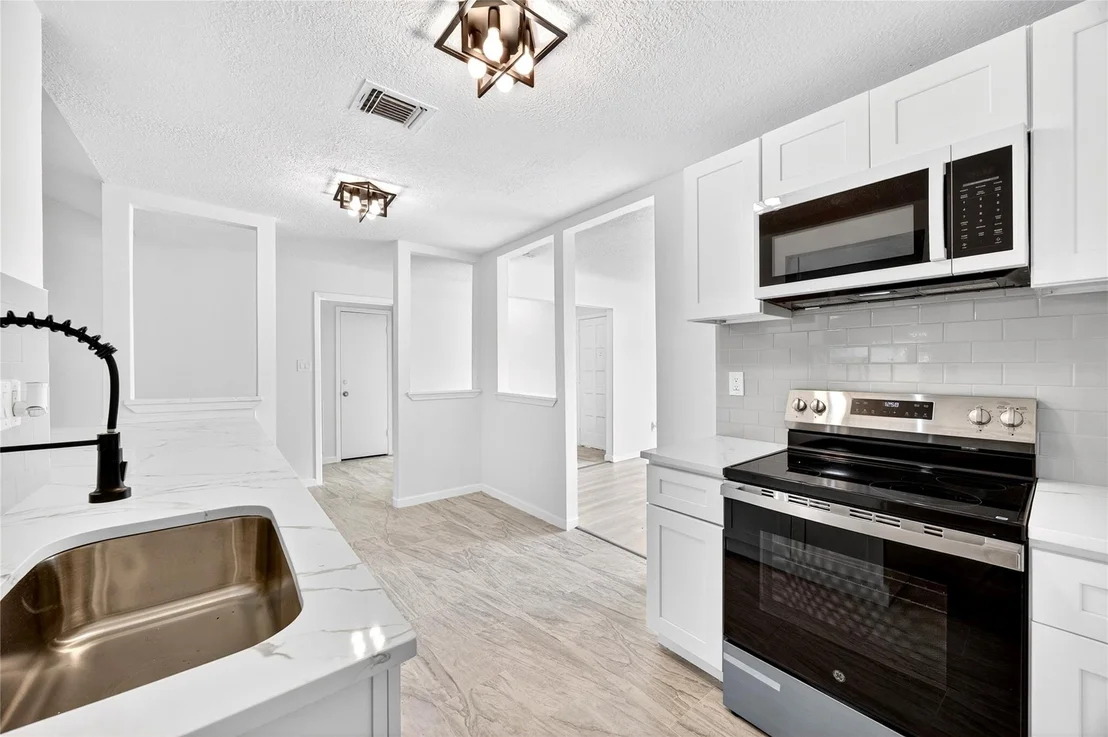 Photo of 11602 Brookledge Drive
