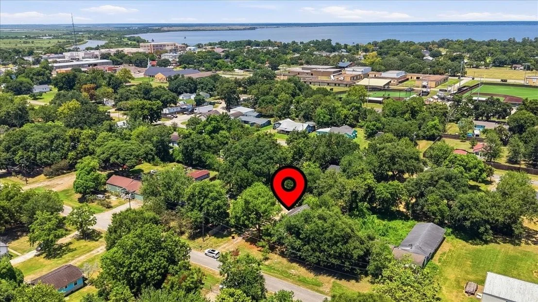 Photo of 801 Beaumont Street