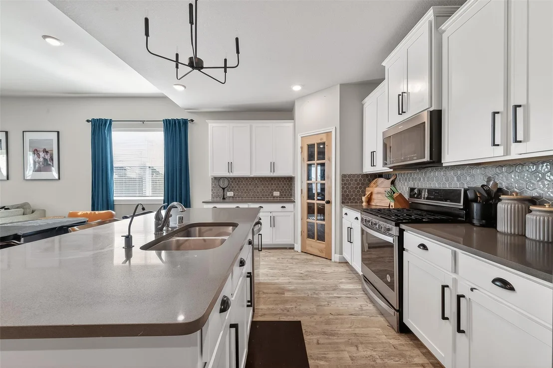 Photo of 4402 Low Meadow Lane