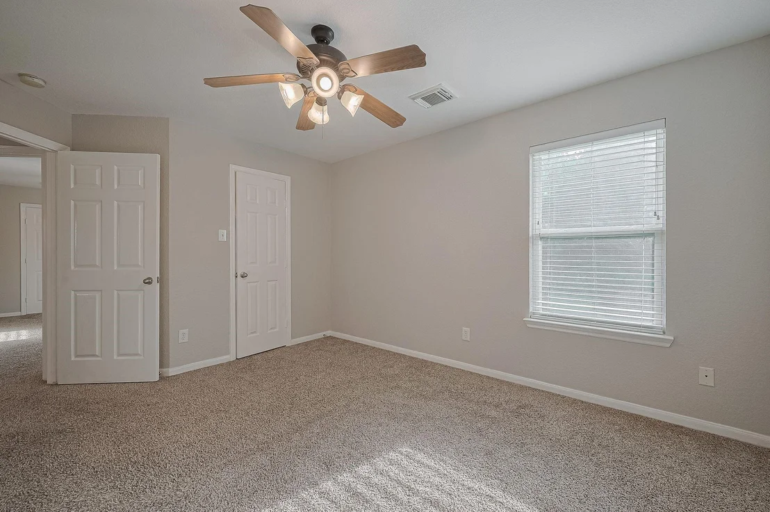 Photo of 9714 Angleside Lane