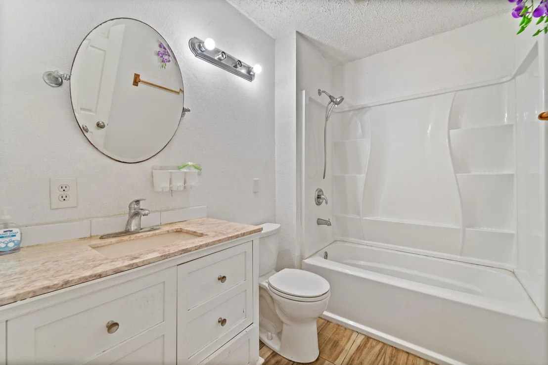 Photo of 401 Lee Avenue