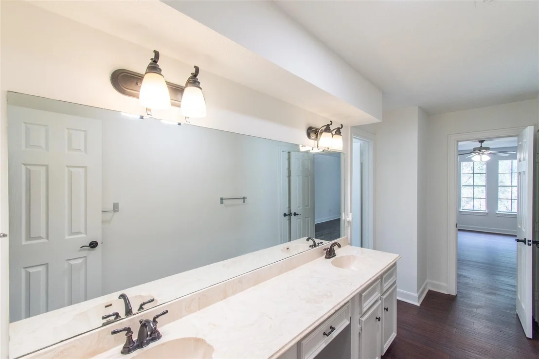 Photo of 17511 Hidden Forest Circle