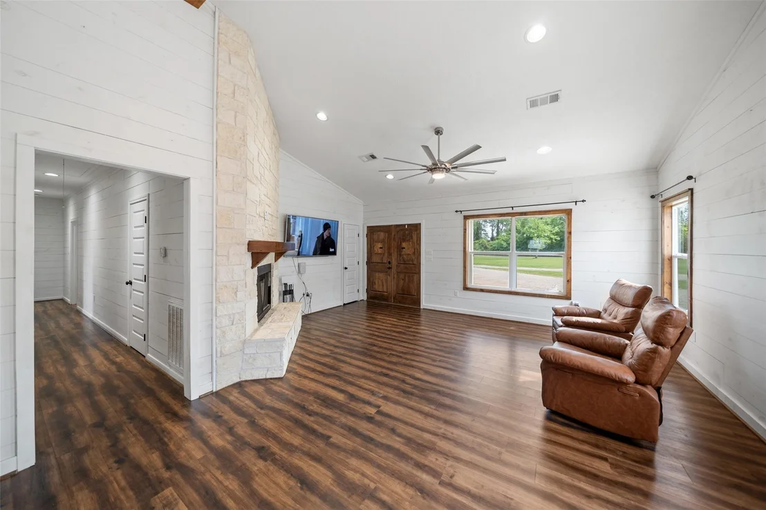 Photo of 1121 Pelican Road