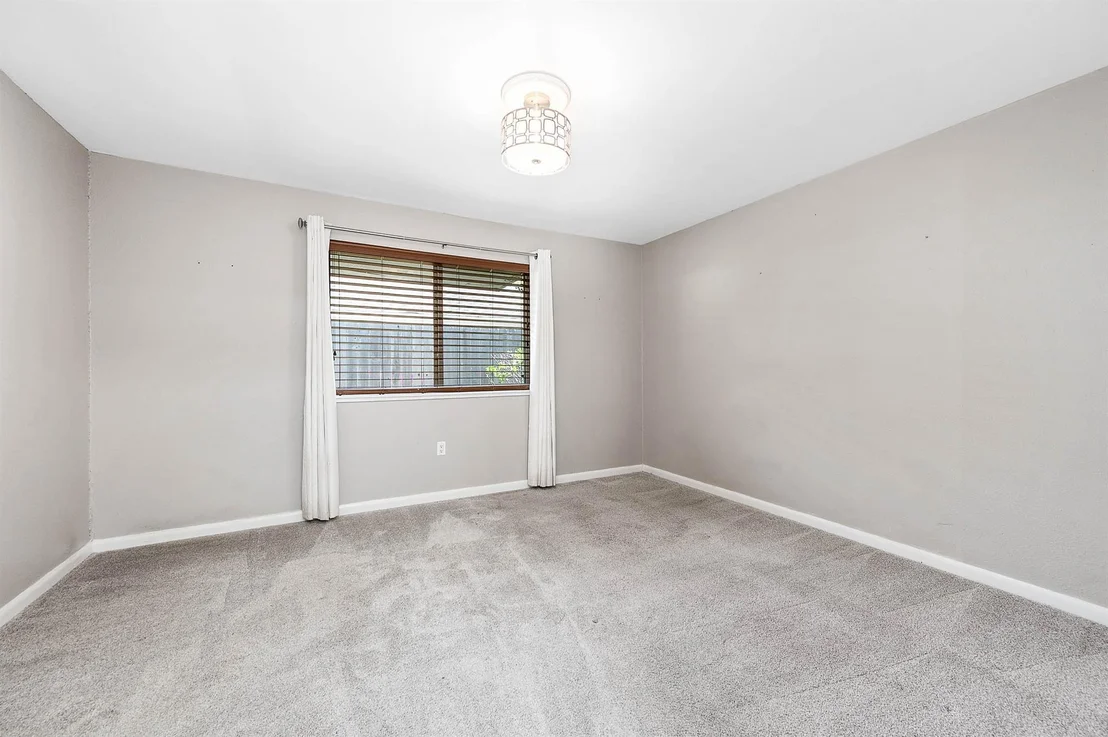 Photo of 1411 Richvale Lane