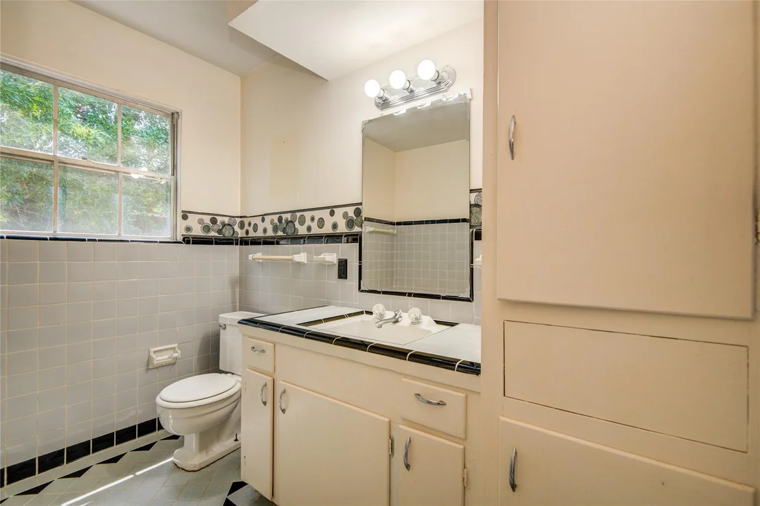 Photo of 4753 Redstart Street