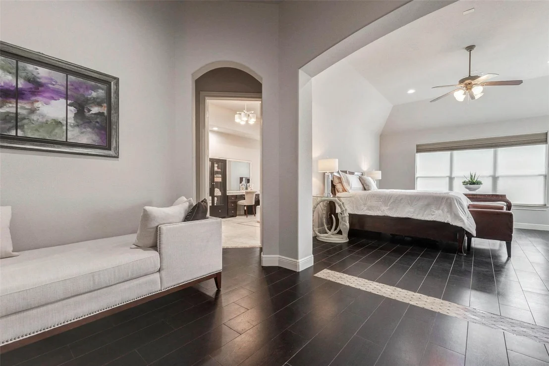 Photo of 1110 Lake Grayson Drive