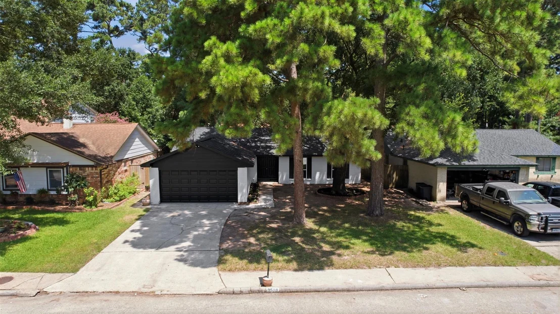 Photo of 9518 Landry Boulevard