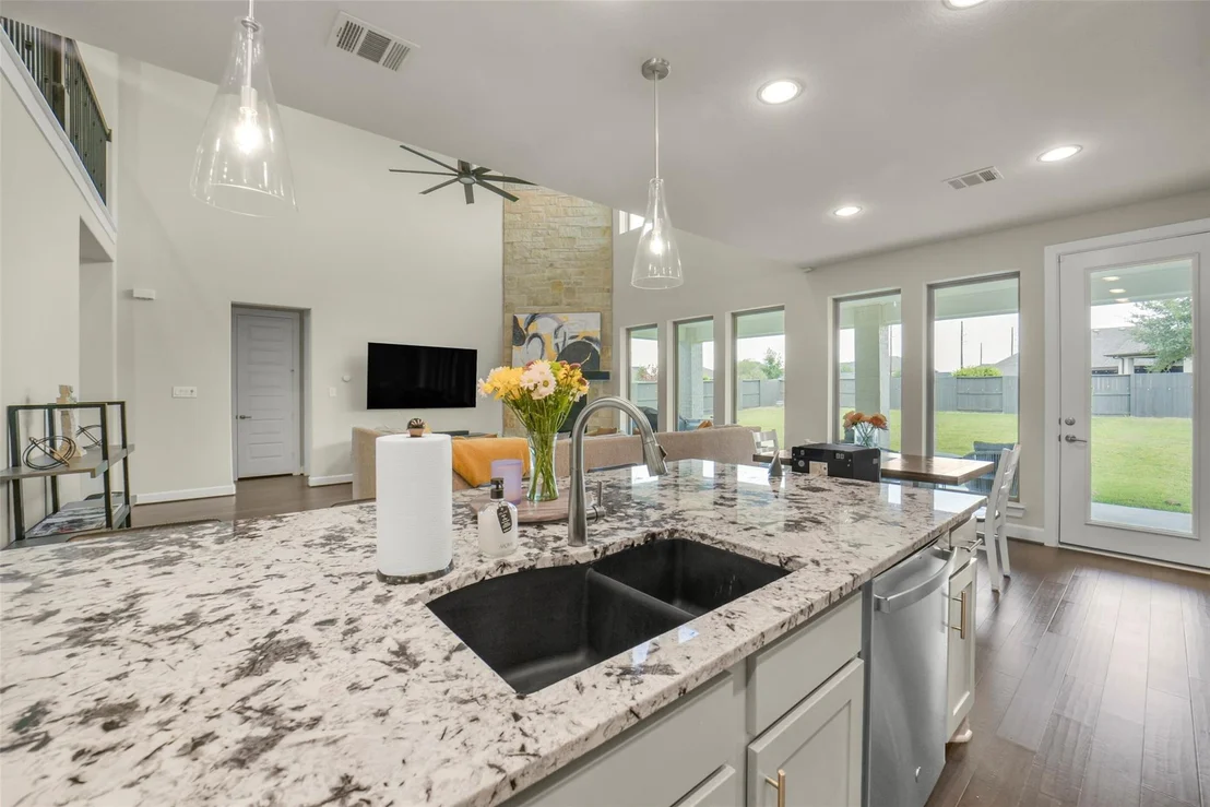 Photo of 7119 Kinglet Court
